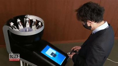 日本推出能让饭菜变咸的电筷子，这下真·重口味了