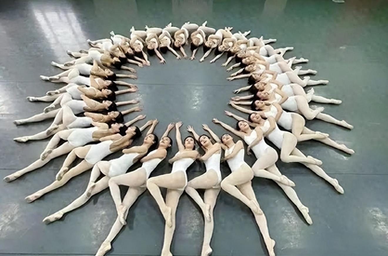 揭秘豪宅骗局,豪宅曝光金碧辉煌