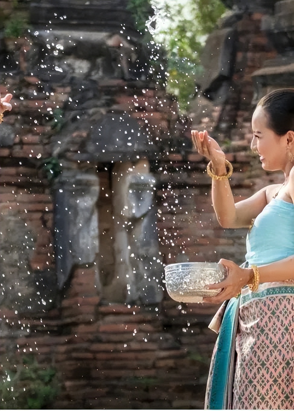 泰国泼水节去哪里旅游最好,泼水节到泰国旅行