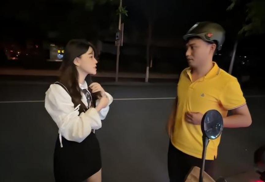 东星耀扬和沫子玩游戏沫子视角,耀扬沫子连麦后沫子的反应