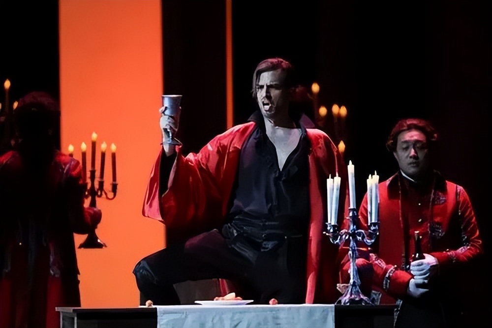 她心情平静钢琴伴奏音频,她心情平静咏叹调解析