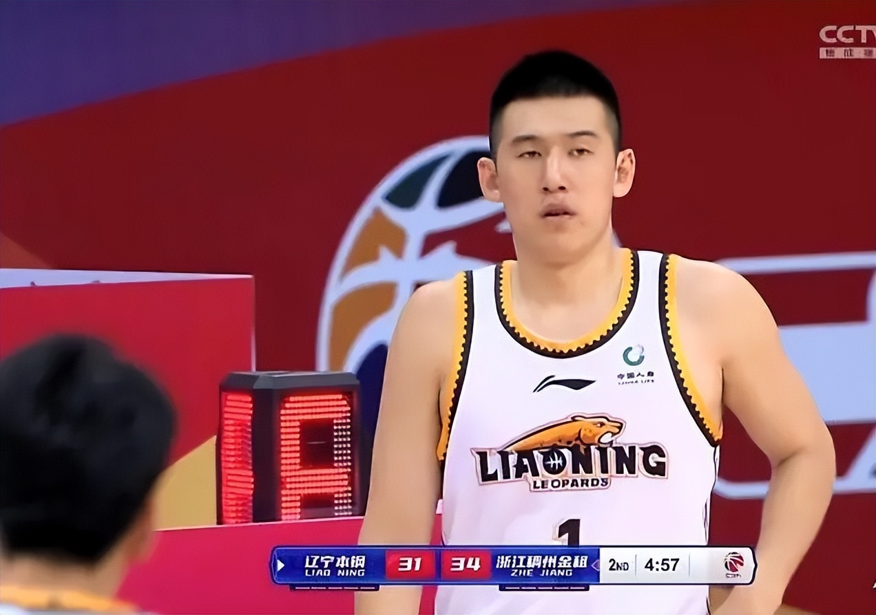 辽宁惨败42分！赛后杨鸣说了啥？不看好辽篮的未来点名批评一球员