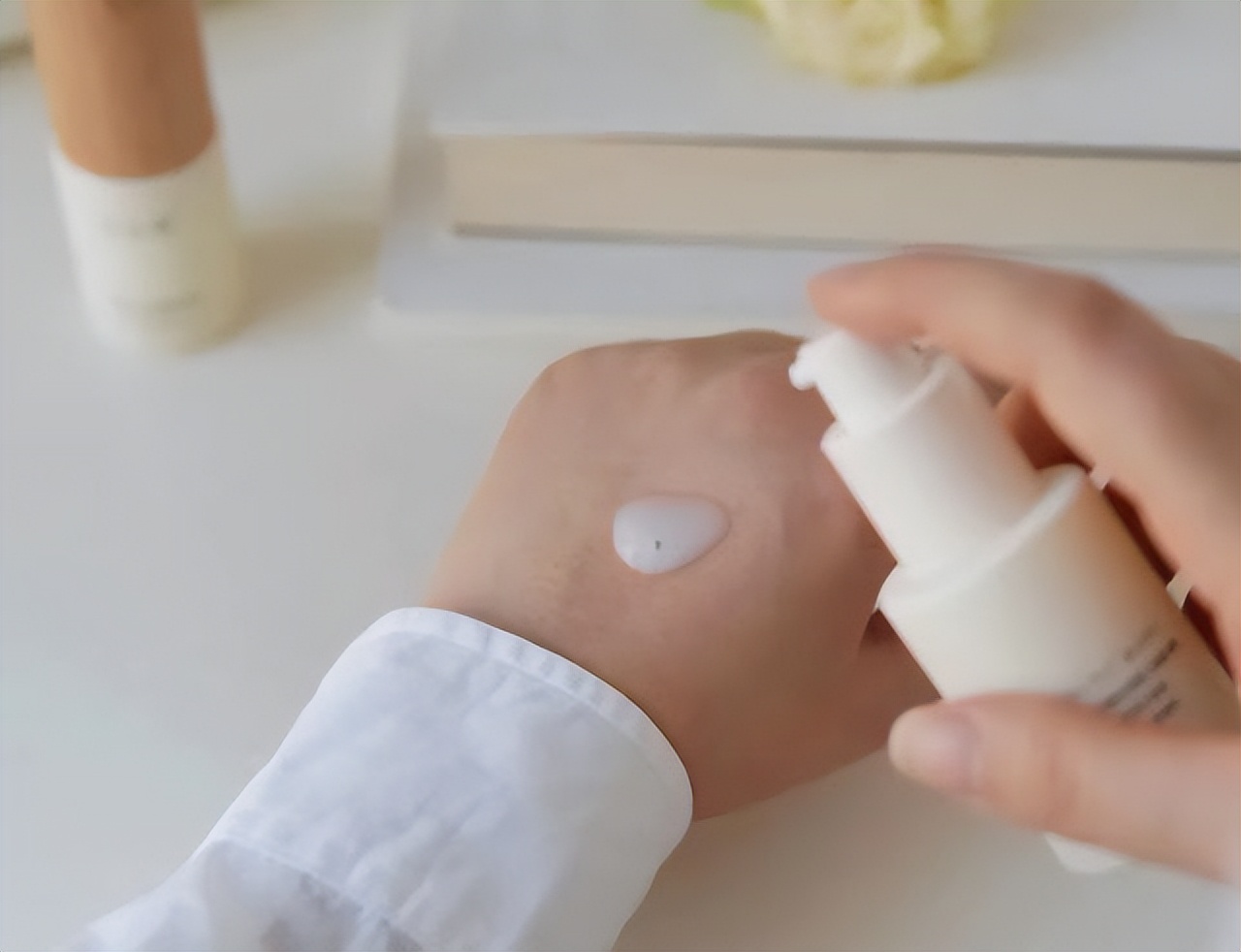 科颜氏防晒和科颜氏美白精华,vc377美白精华真的能变白吗