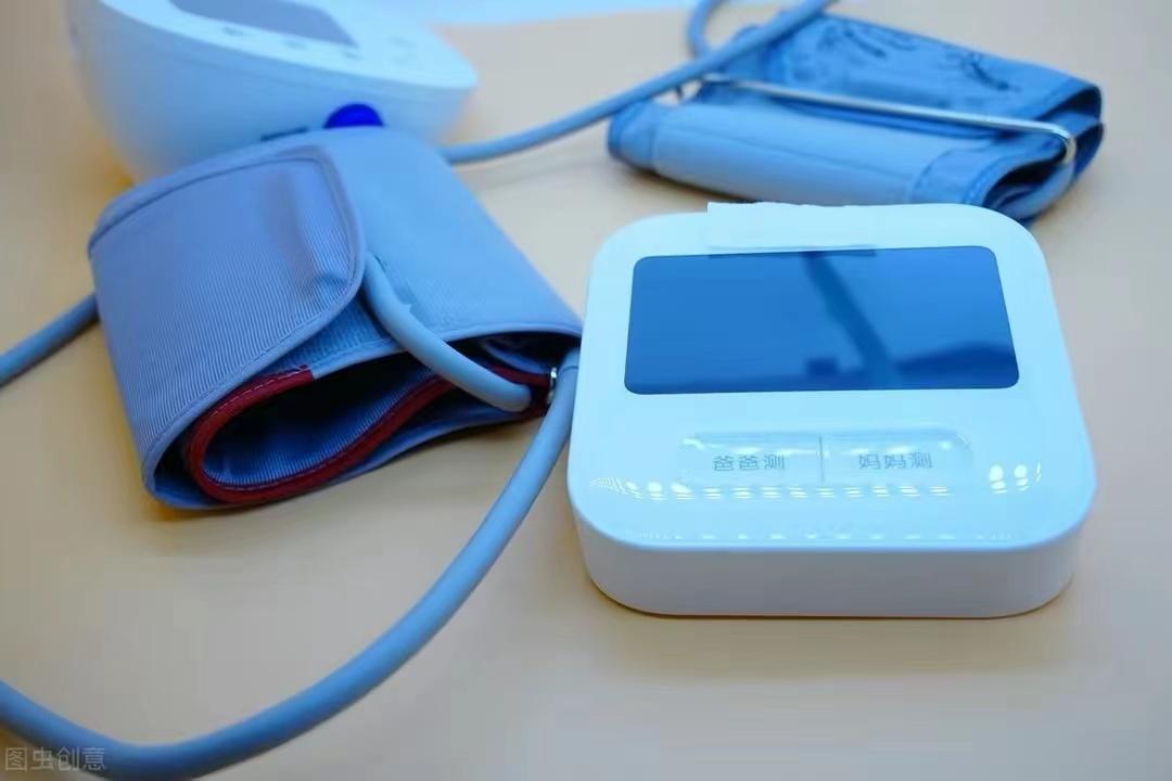 天麻也叫赤箭定风草,中药上有叫天麻素的药吗