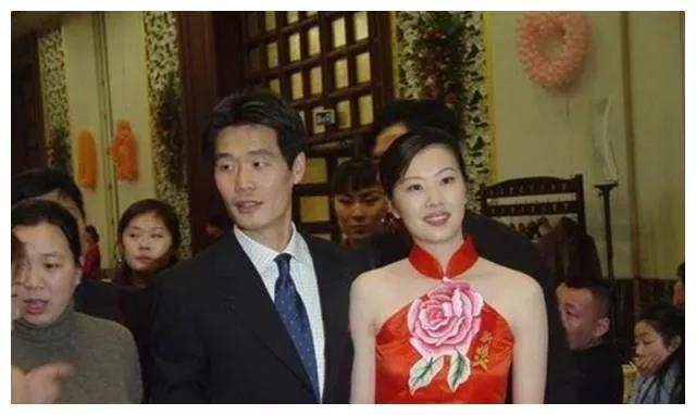 李霄鹏履新国足主帅,李霄鹏出任中国主教练