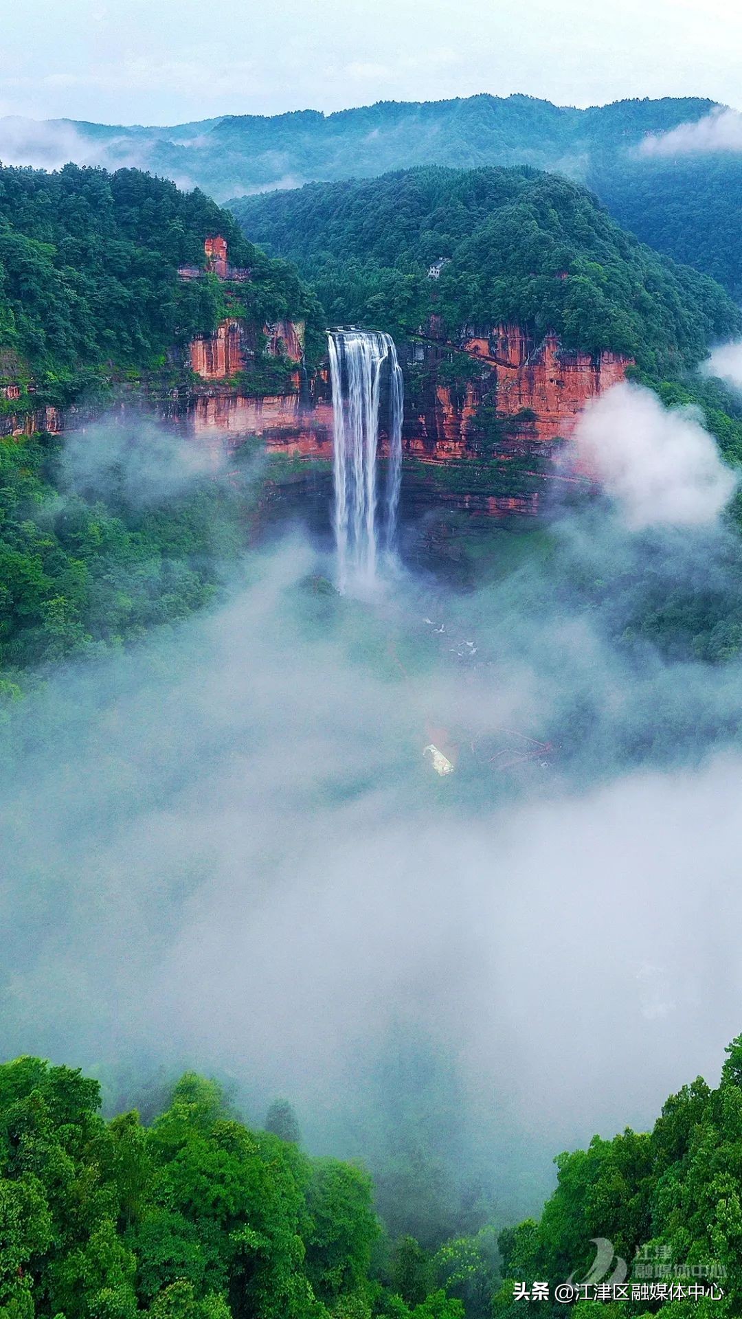 姹熸触鍥涢潰灞变竴鏃ユ父绾胯矾,姹熸触鍥涢潰灞辫嚜椹句竴鏃ユ父