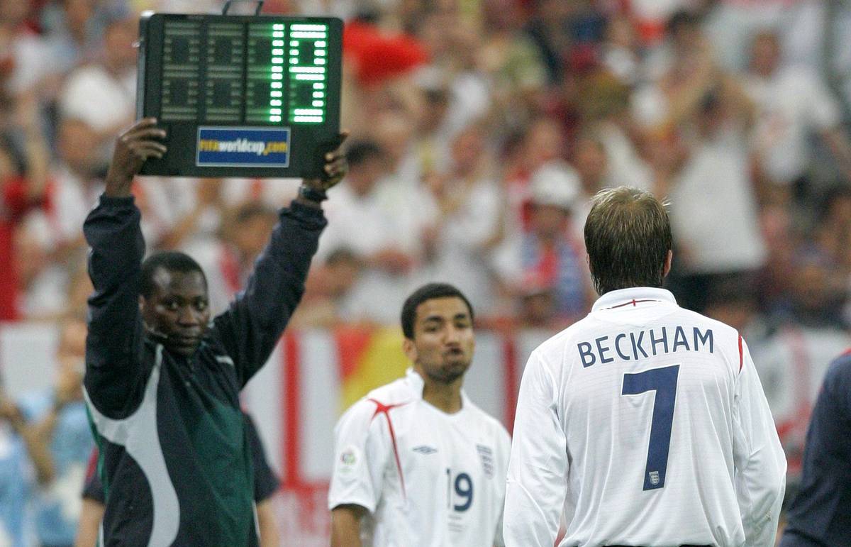 世界杯令人伤感的背影,世界杯悲伤的眼泪