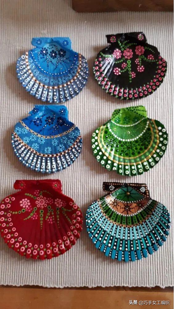 她用粗细不同的铅笔，棉签，牙签，筷子…竟把家里的旧物翻了个新