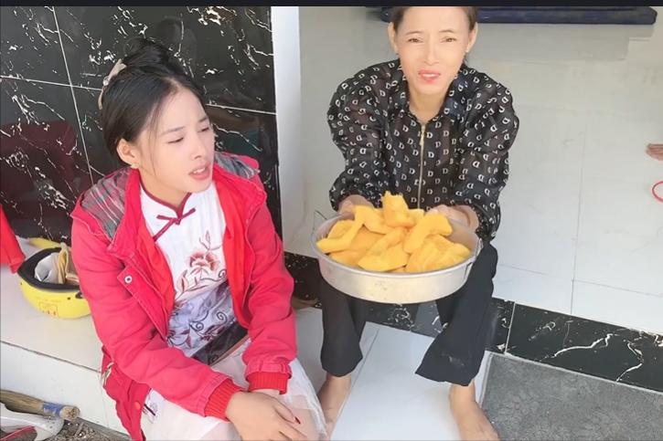 越南紫霞仙子嫁中国小伙子,越南媳妇紫霞回越南