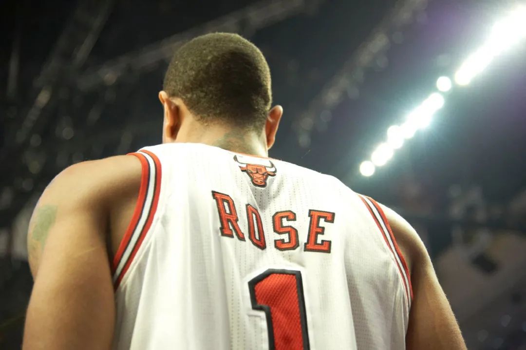 罗斯生涯最伟大一战,罗斯输掉的最委屈的是几场比赛