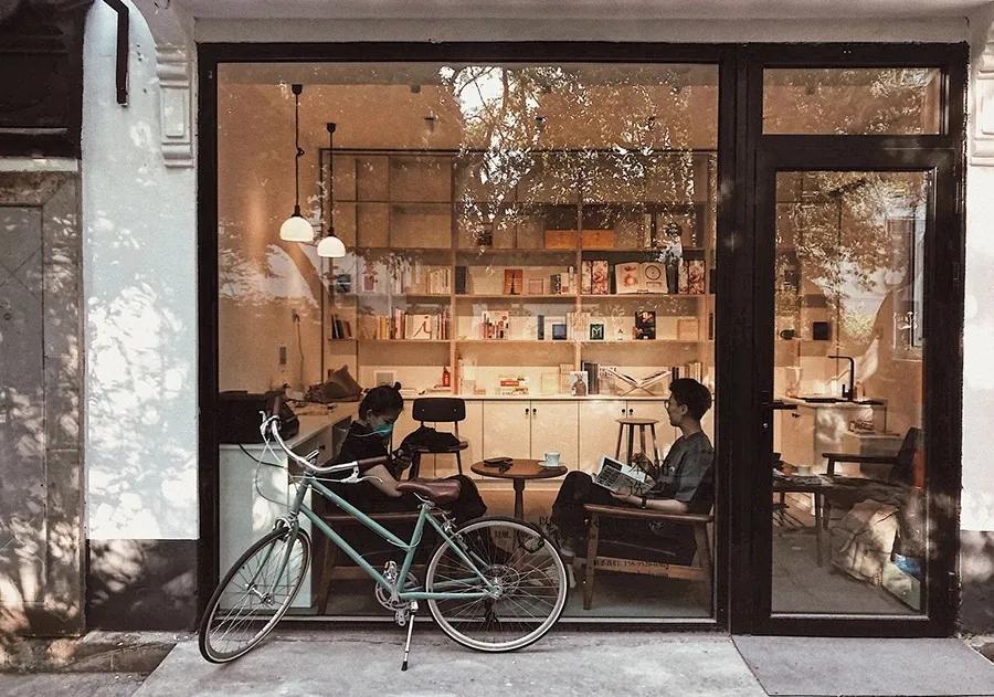 零基础小白逆袭成创业达人？付费课程到底值不值得购买？