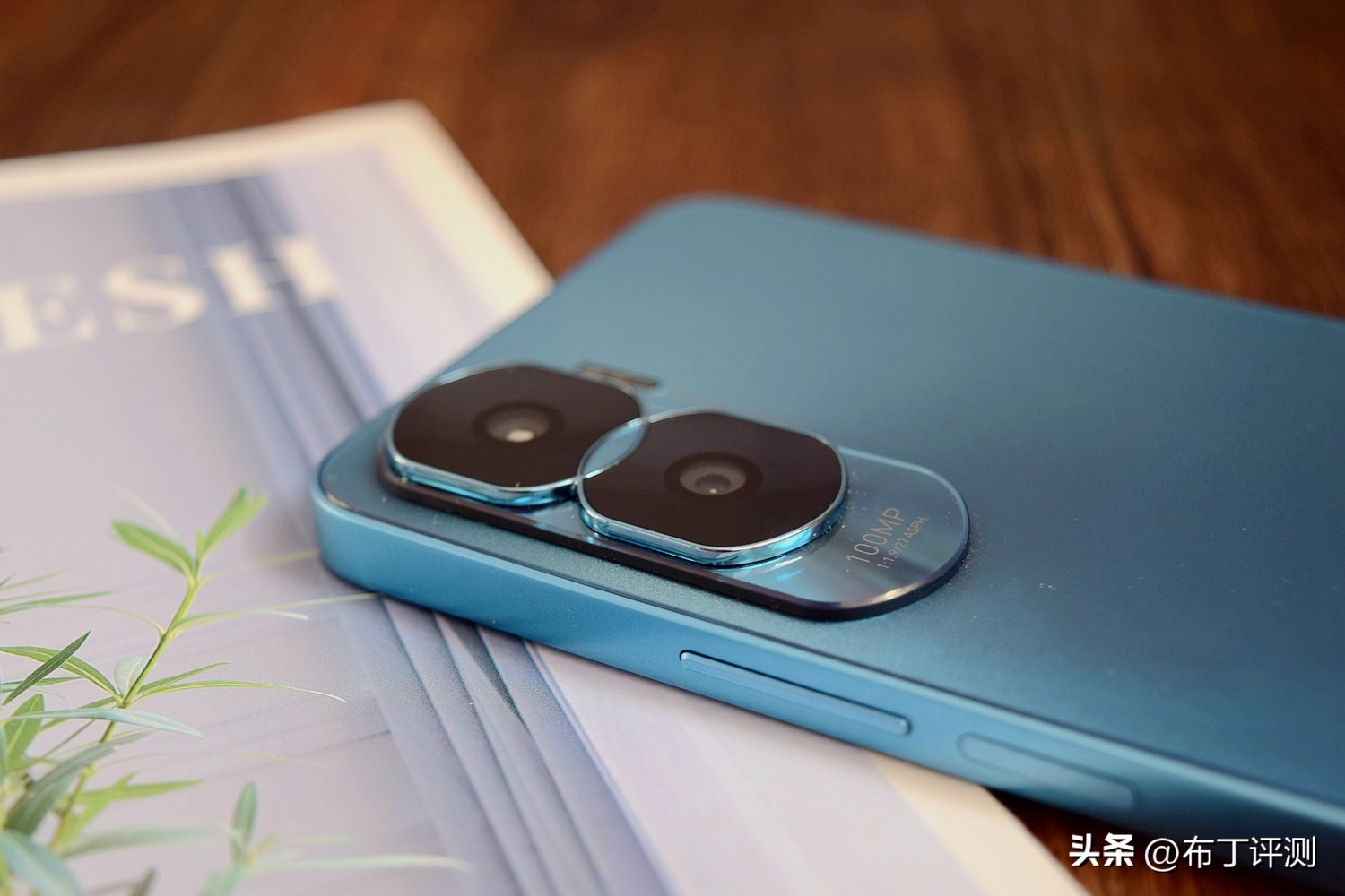 小米note12pro极速版和荣耀x50i,荣耀x50i的一亿像素怎么使用