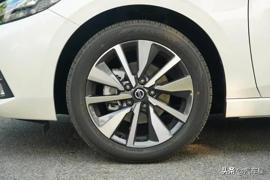 2022款日产轩逸值得入手么,日产轩逸轿车最好的