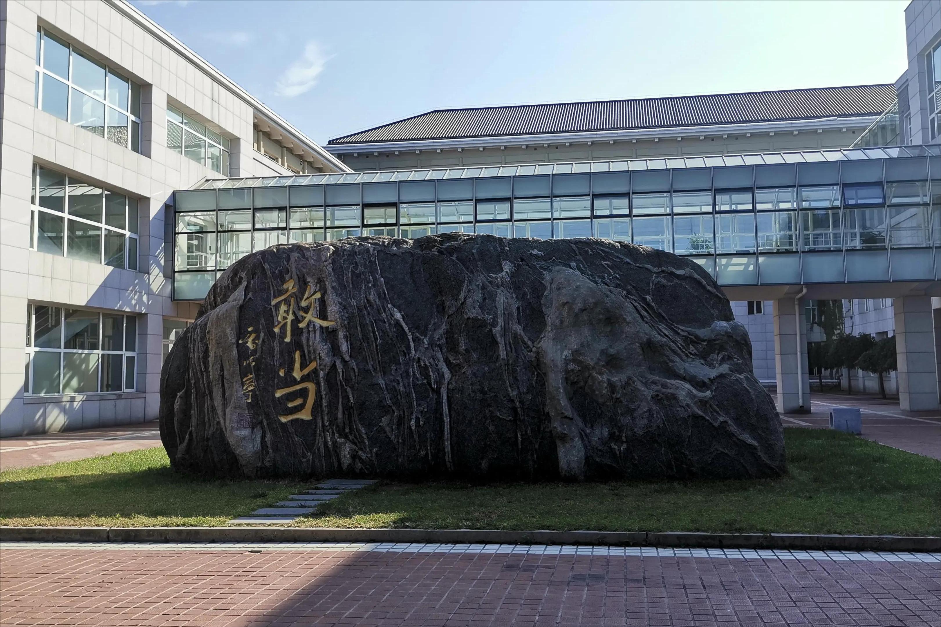 国内多所高校恢复校园预约参观,现在清华北大可以进去参观吗