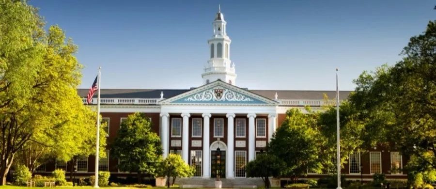 女科学家弃美回国造福亿万人,患癌女博士赴美治疗花光所有积蓄