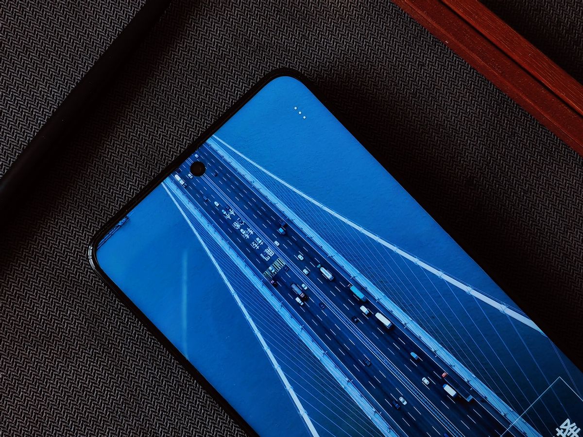 2000元左右性价比高的手机荣耀x40,手机荣耀x40gt值得入手吗