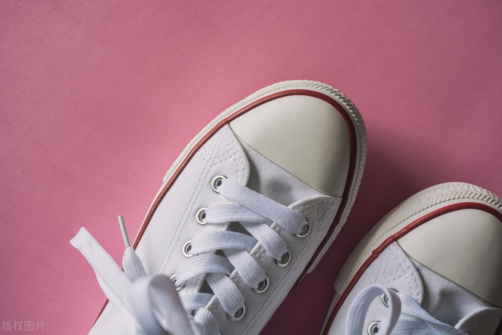 新鞋子太窄了挤脚小妙招,新鞋挤脚的正确方法