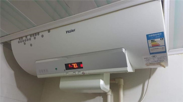 60升热水器一天洗两次澡耗电量,60升热水器一天多少电量