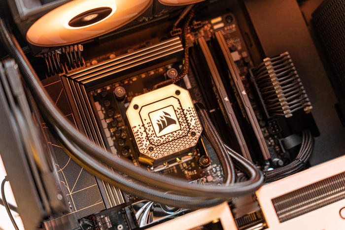 华硕proart4070ti开箱,华硕proartx670配什么显卡