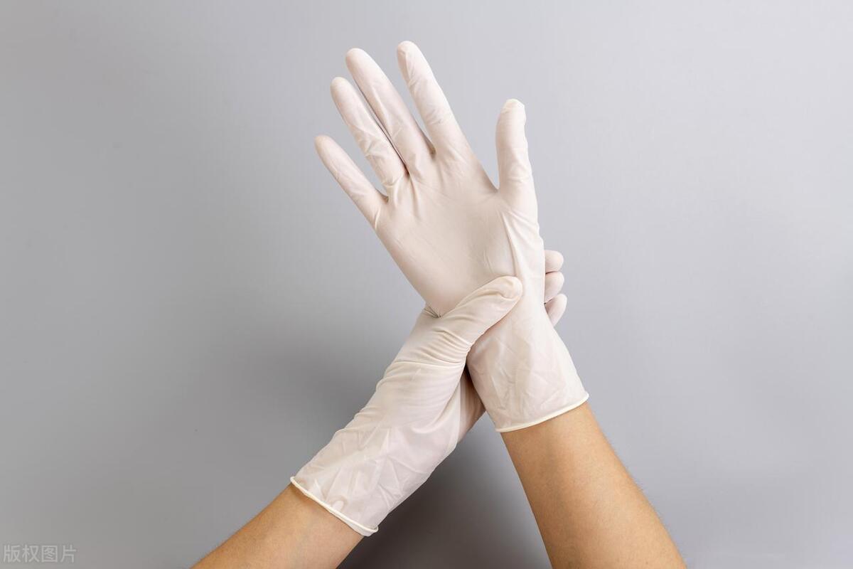 女性到了夜晚放屁多怎么回事,女人放屁多是什么原因怎么治疗