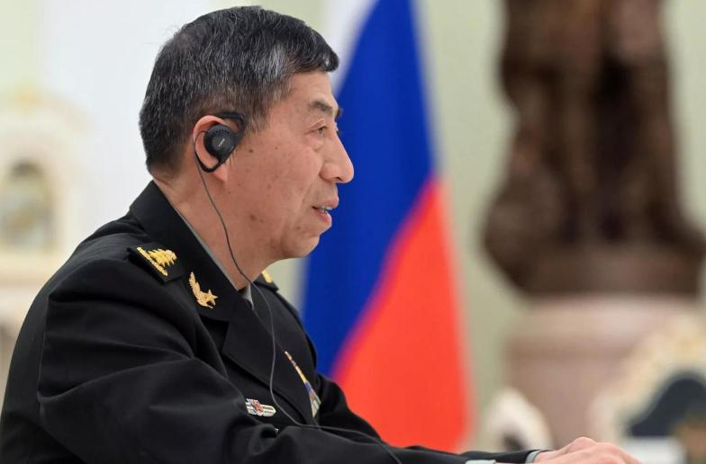 美政客为何“死乞白赖”要与中方接触，原来想“止损”美颓废之势