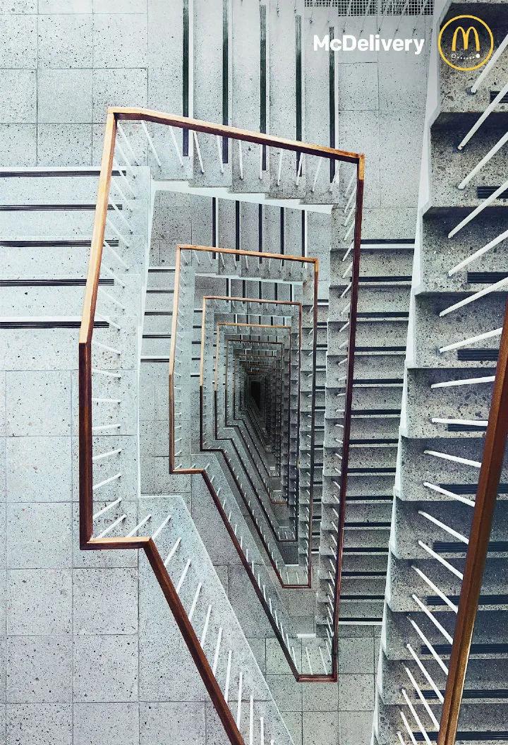 麦当劳新品汉堡海报,麦当劳最新夏日海报分析