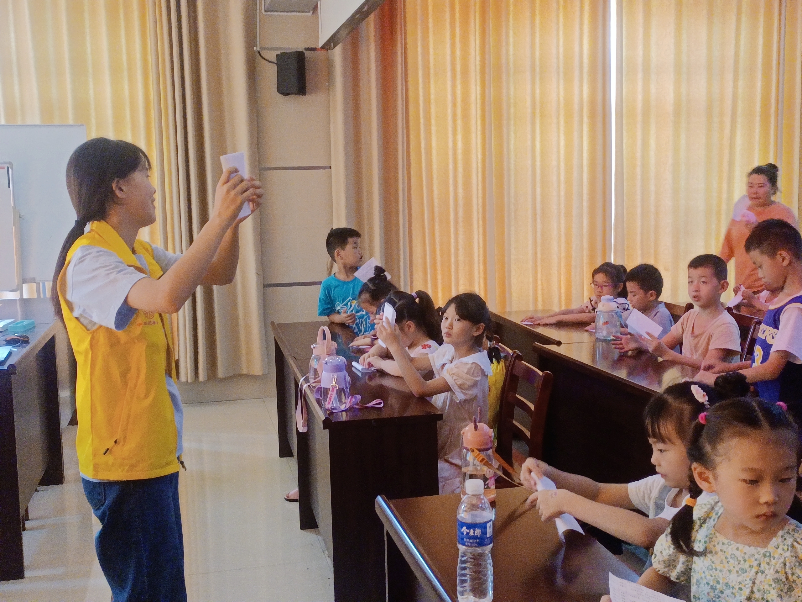 瀛︽牎璇勫鎵嬪伐鍒朵綔鎶樼焊,澶у鎶樼焊鎵嬪伐姣旇禌浣滃搧