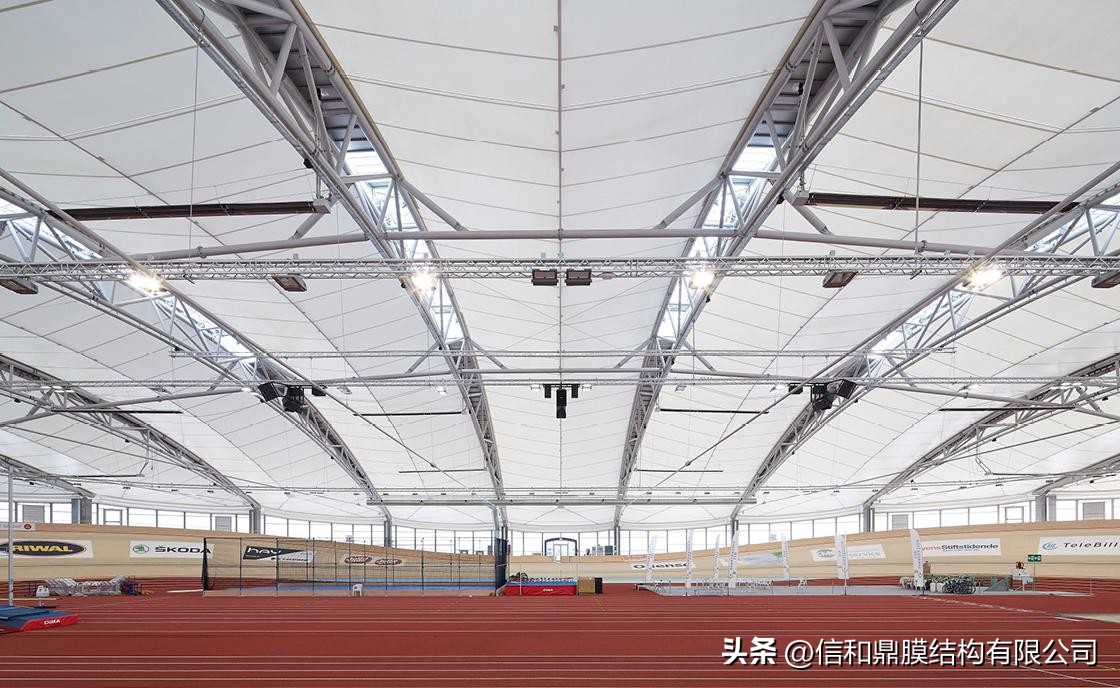 湖北体育场膜结构看台定做,武汉定做膜结构体育看台案例