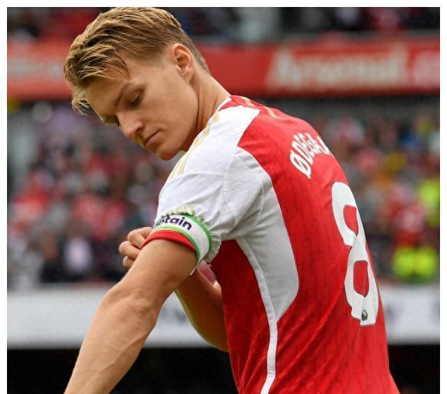 德布劳内18世界杯远射,442评现役10大中场