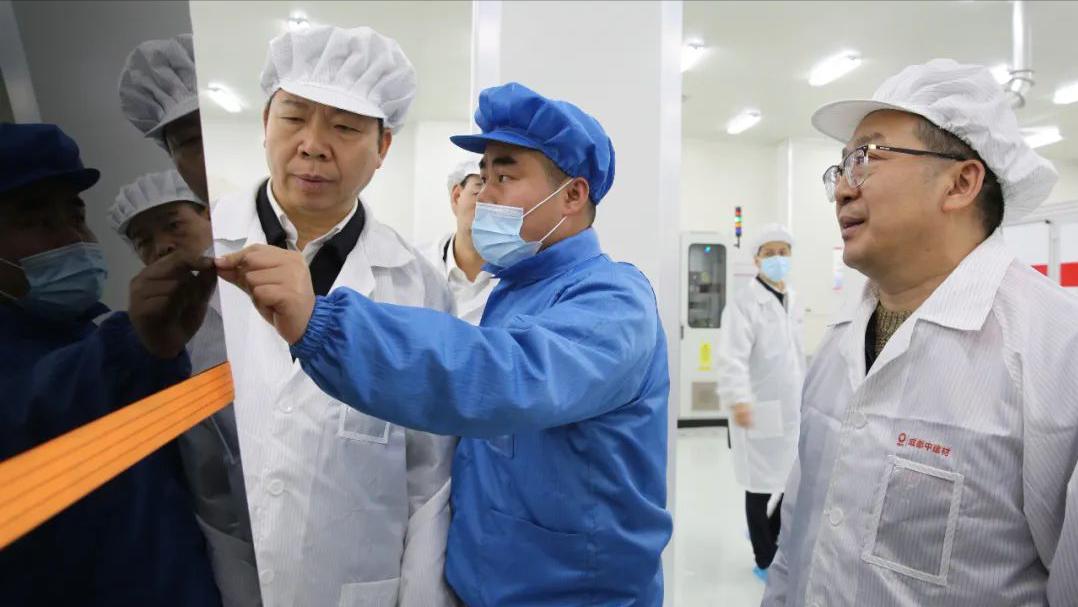 科学家钱学森视频事迹,钱学森拒绝重金回国的故事