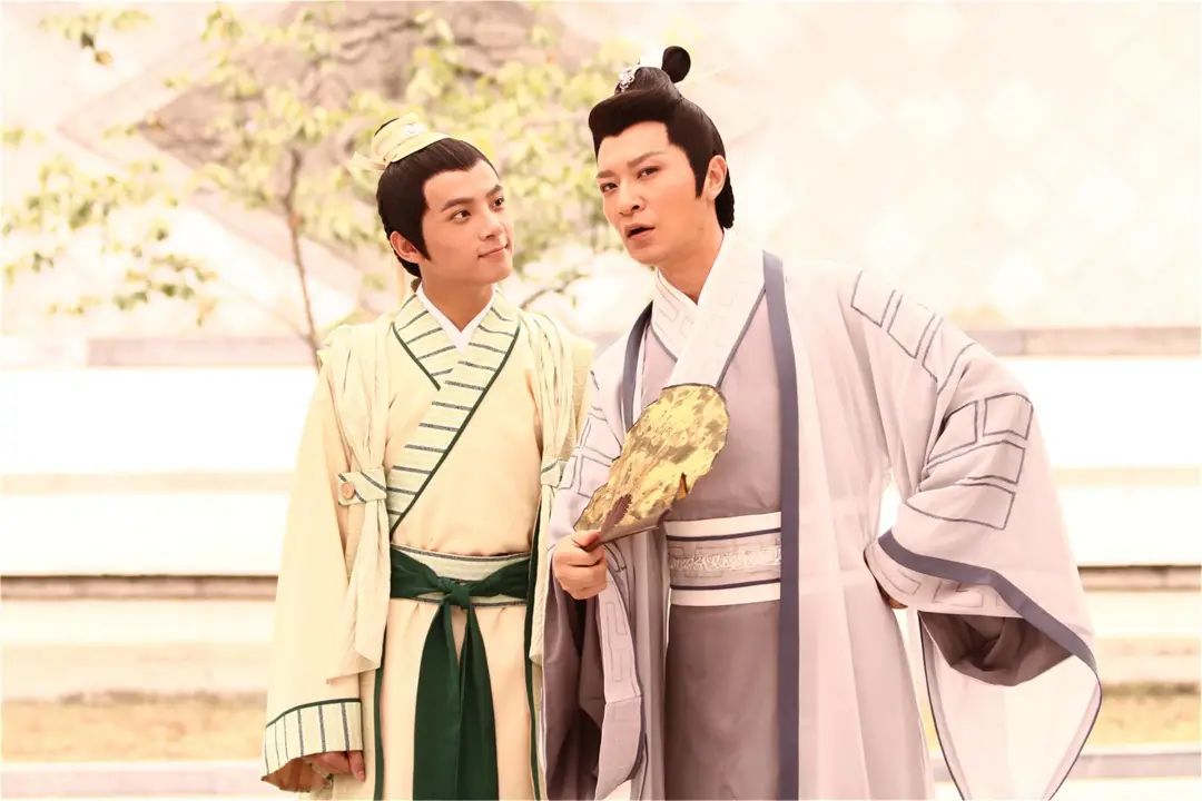 酒神诗仙吕洞宾：以丹酿酒点石成金，成为道家丹酒祖师