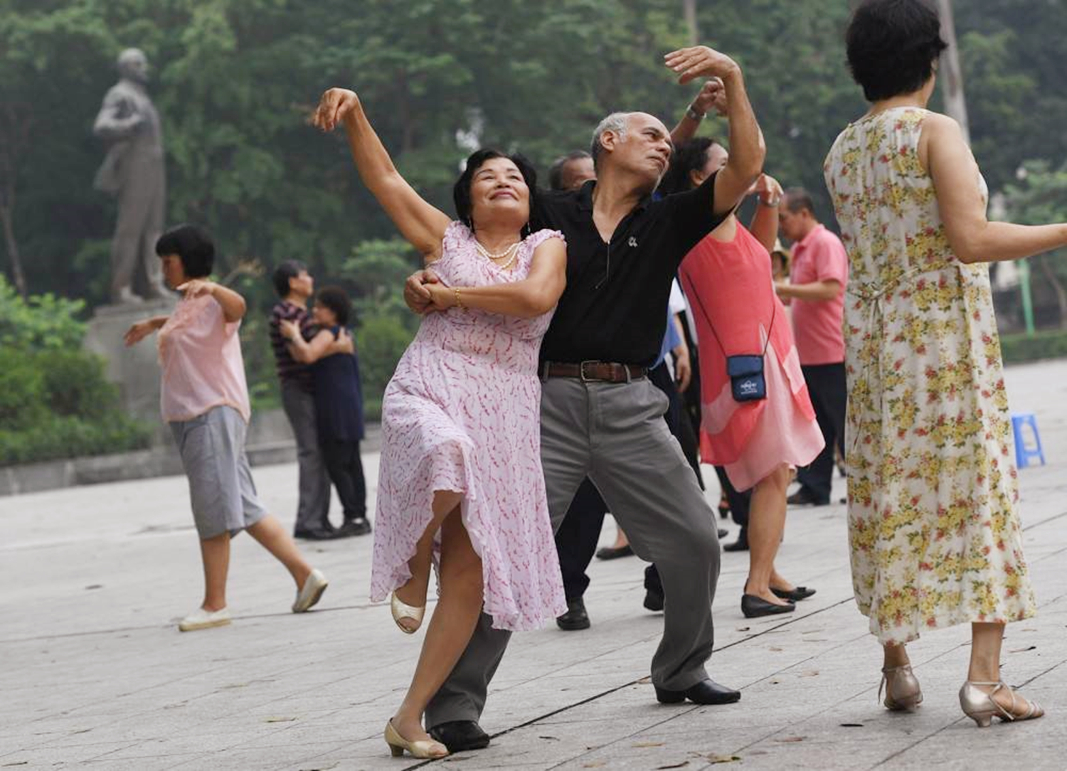 陌陌约会神器靠谱吗,陌陌几年前聊过的怎么恢复