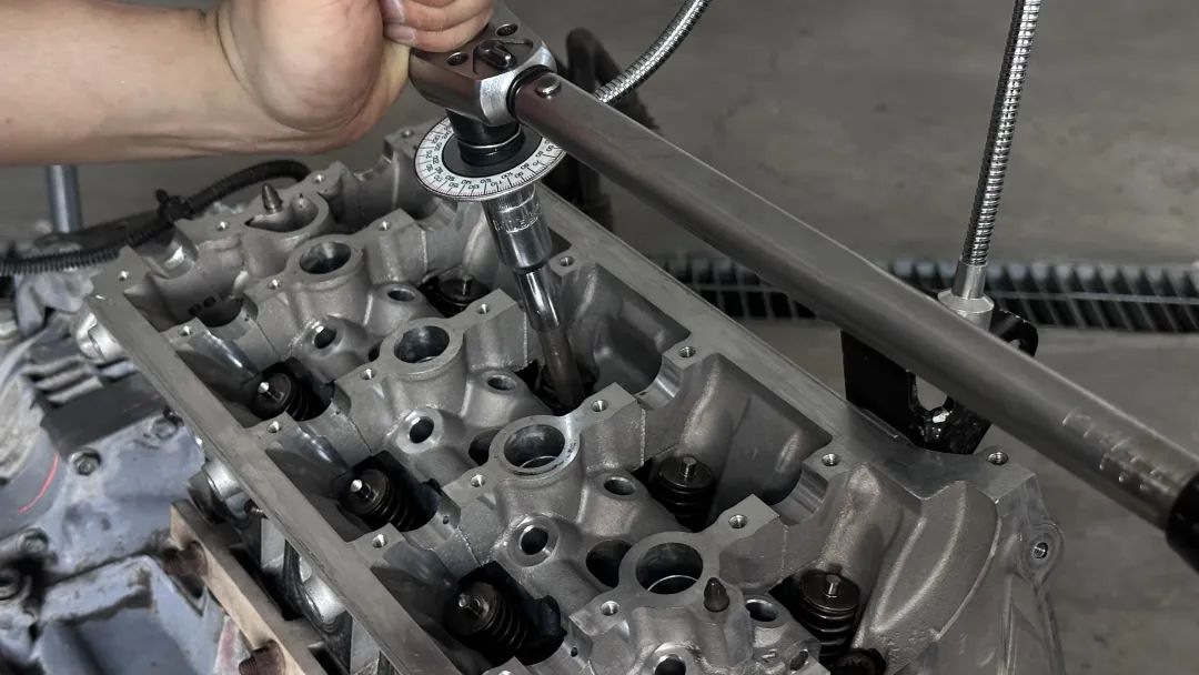 12年大众途观二手车翻新,大众途观外观塑料件翻新