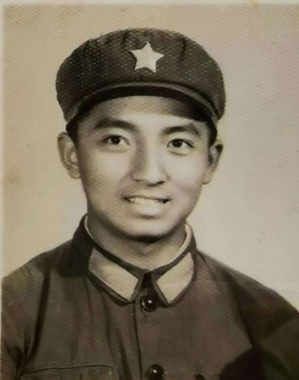 怀念七零八零年代过春节的记忆,难忘八十年代我当兵时的老军营