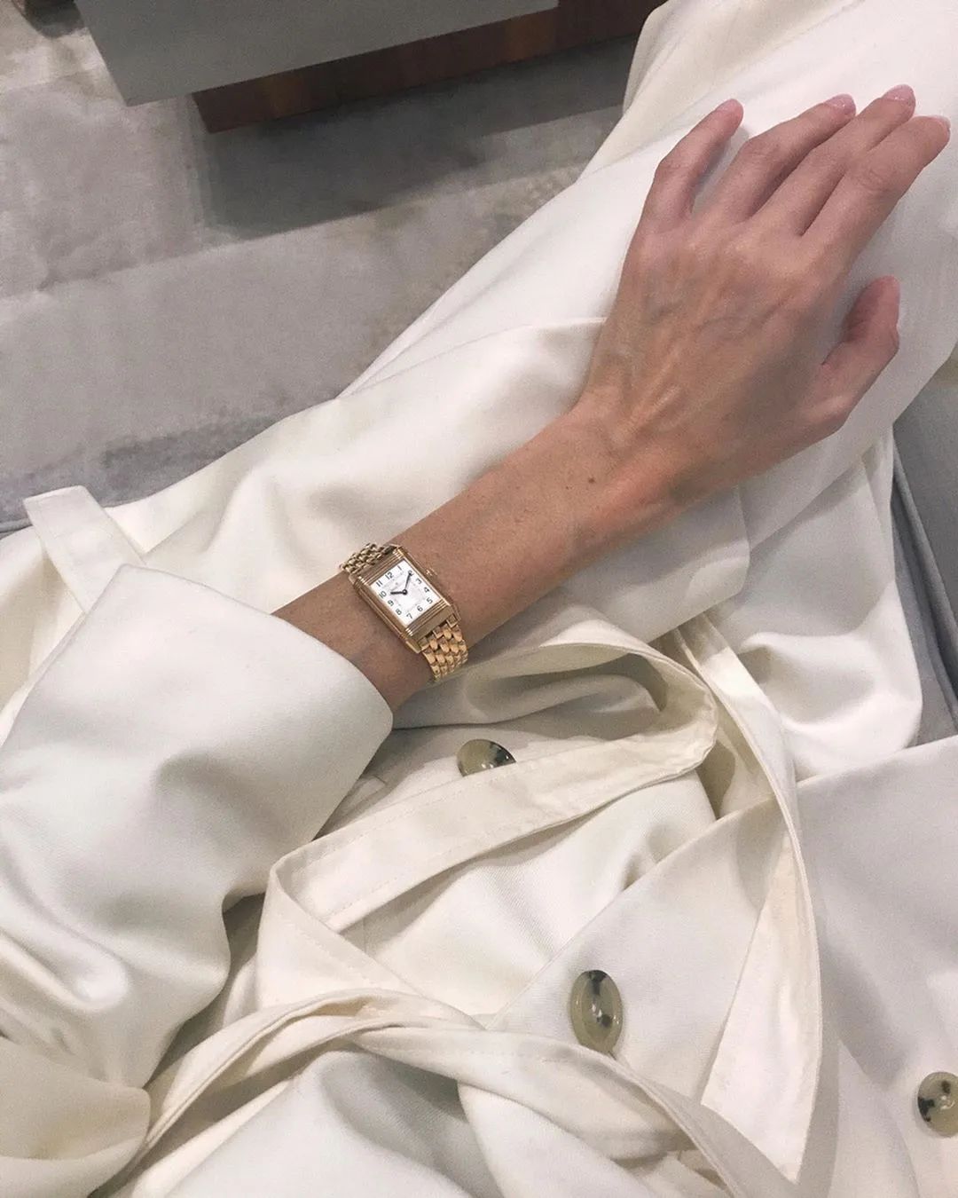 女士有哪些潮牌平价腕表推荐,时髦好看的女士手表