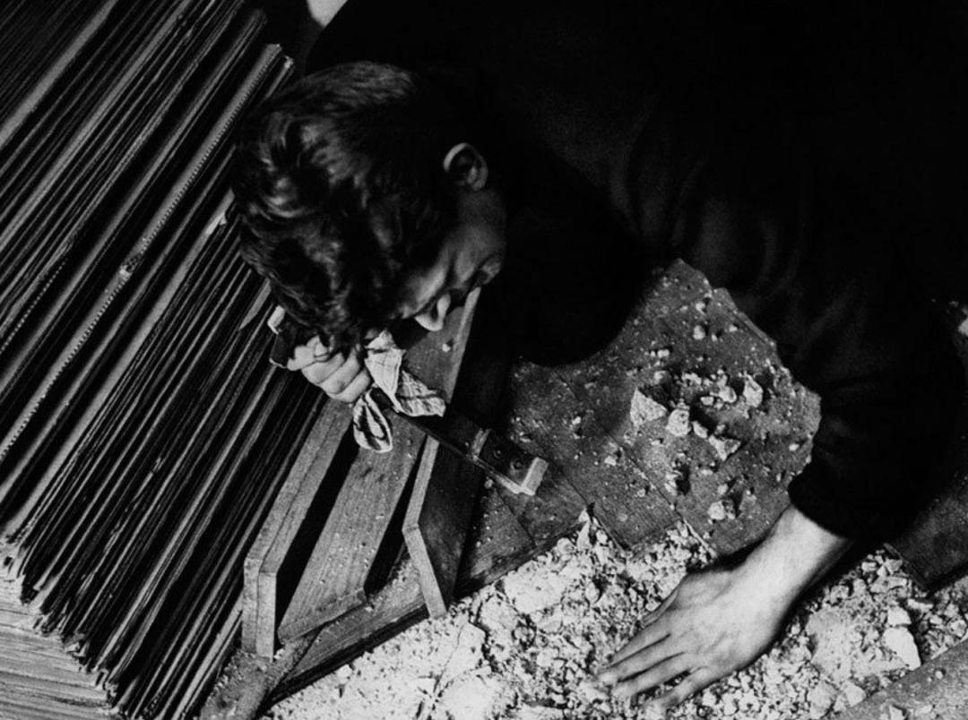 肖申克的救赎抄袭哪部电影,越狱跟肖申克的救赎