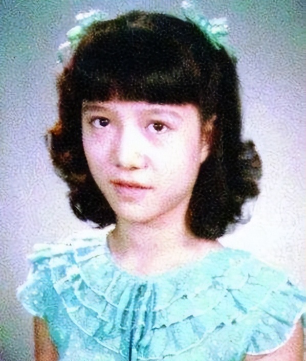 翁帆含泪说出嫁给杨振宁的缘由,翁帆嫁给大自己54岁的杨振宁原因