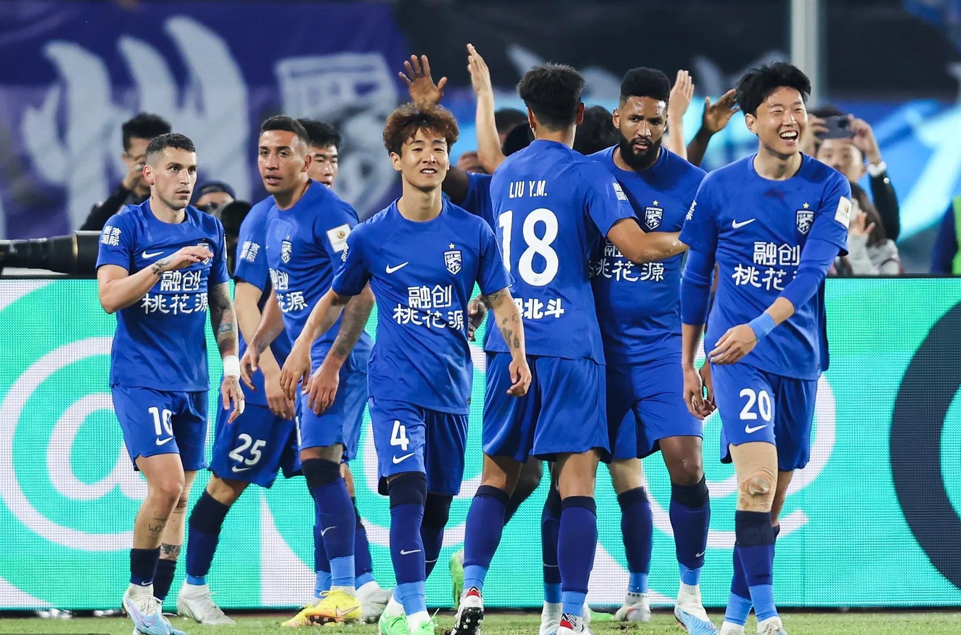 涔变笘涔嬩腑璋佷富娌夋诞,涔变笘涔嬩笅璋佷富娌夋诞