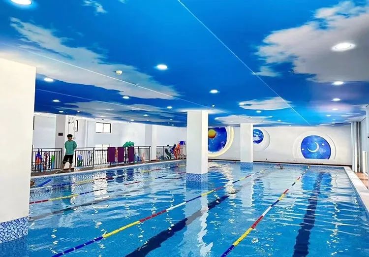 泰诺游泳健身俱乐部泳衣,中海泰诺游泳健身店