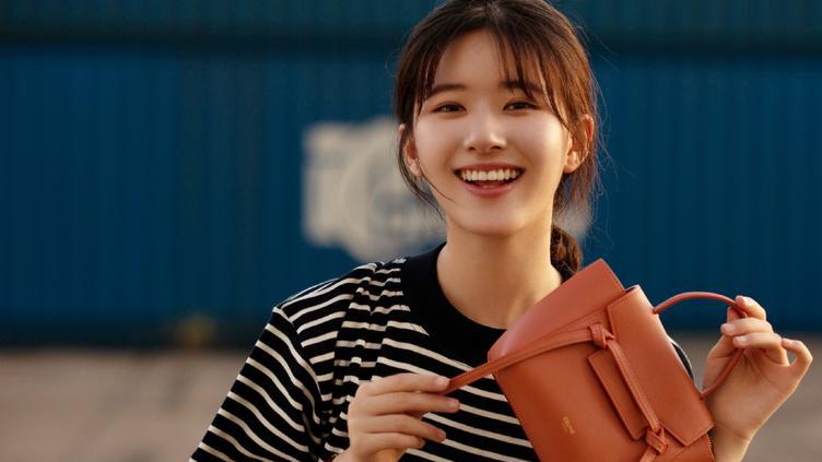 含有girl的英语词组,关于girl的词组