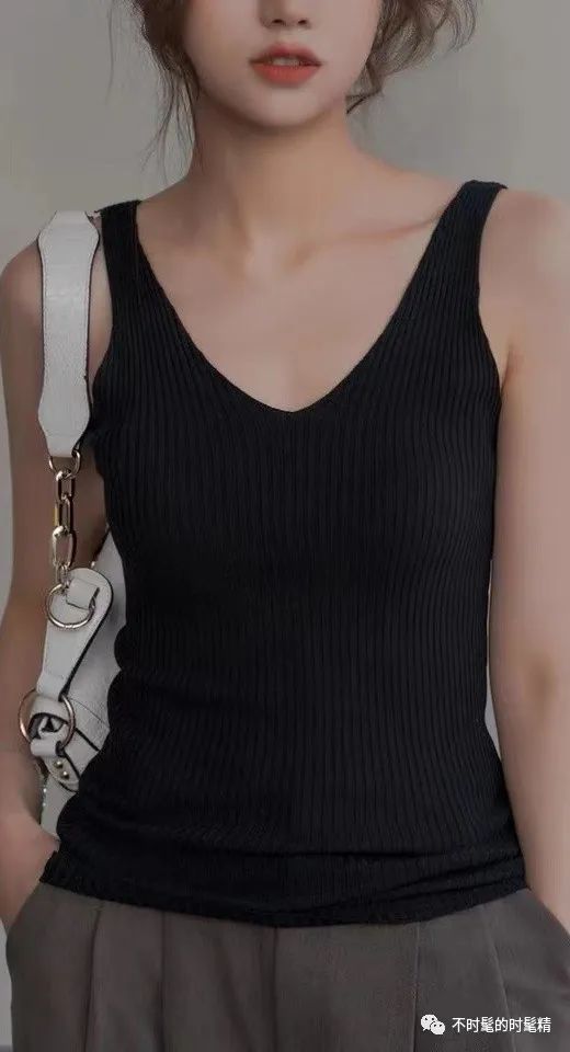 性感的“黑”并不是只有“黑丝”