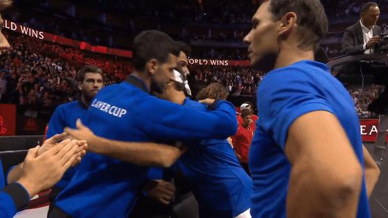 网坛比赛费德勒退役,一代网坛天王费德勒运动生涯落幕