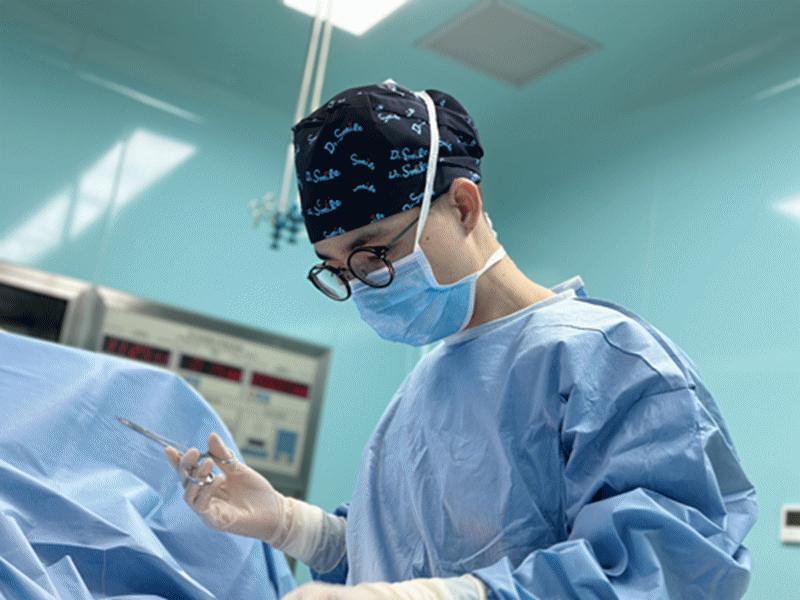 治疗下肢静脉曲张专家张强医生,张强医生青岛静脉曲张中心怎么样