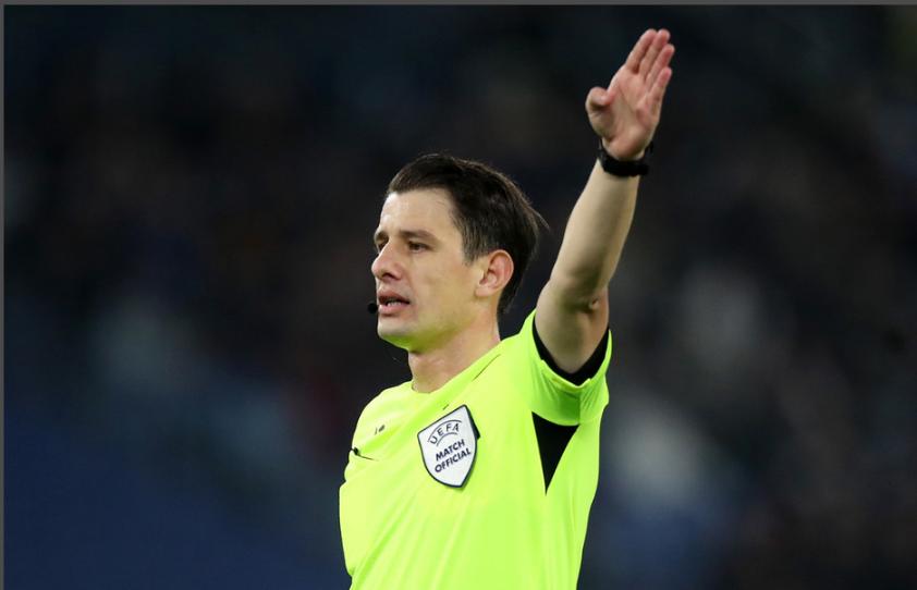 土耳其令人震惊的事件：俱乐部主席猛击裁判左脸，将其击倒…