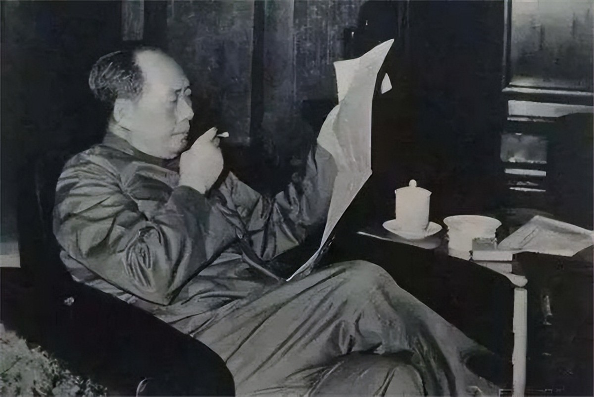 蒋介石如何评价毛*东泽**？六十年后，他的亲笔日记揭开谜底