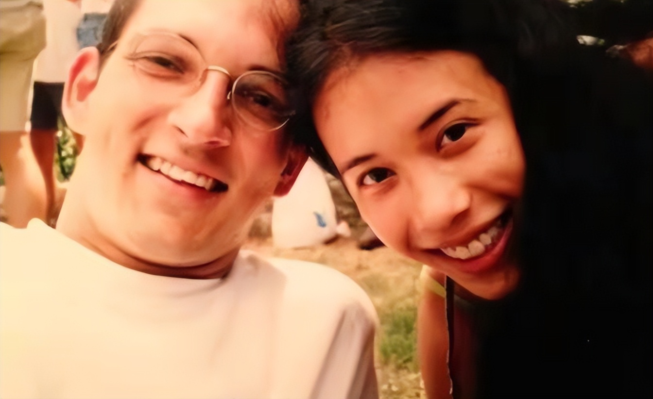 回应穿辱华品牌服装,穿辱华品牌会挨打吗