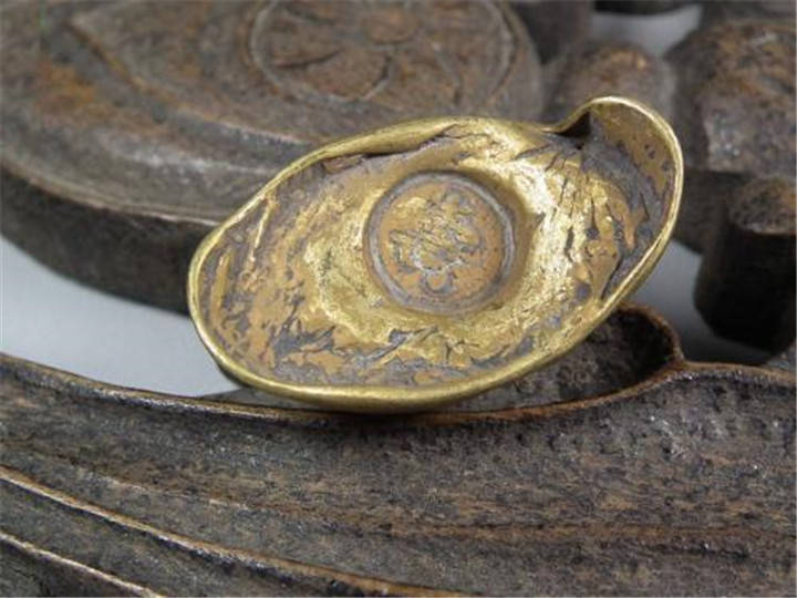 民国小黄鱼和大黄鱼拍卖价格,民国时期三条大黄鱼可以买到什么