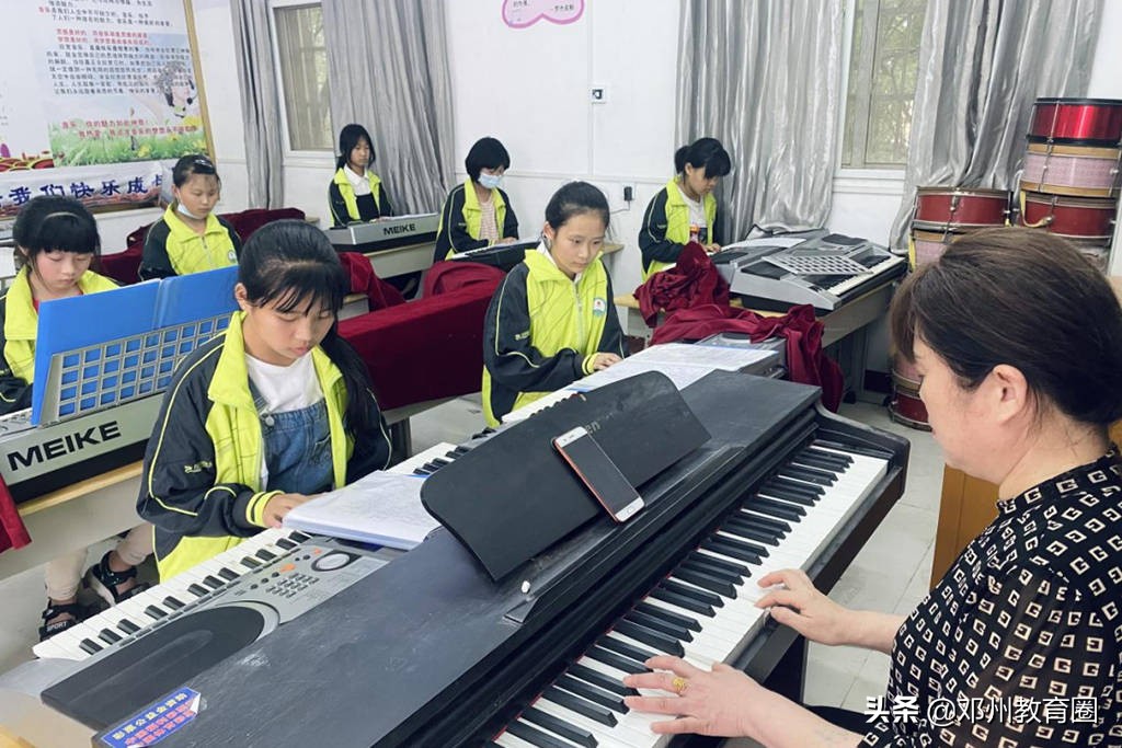 邓州市白牛镇中心小学,南召县中小学课后延时服务