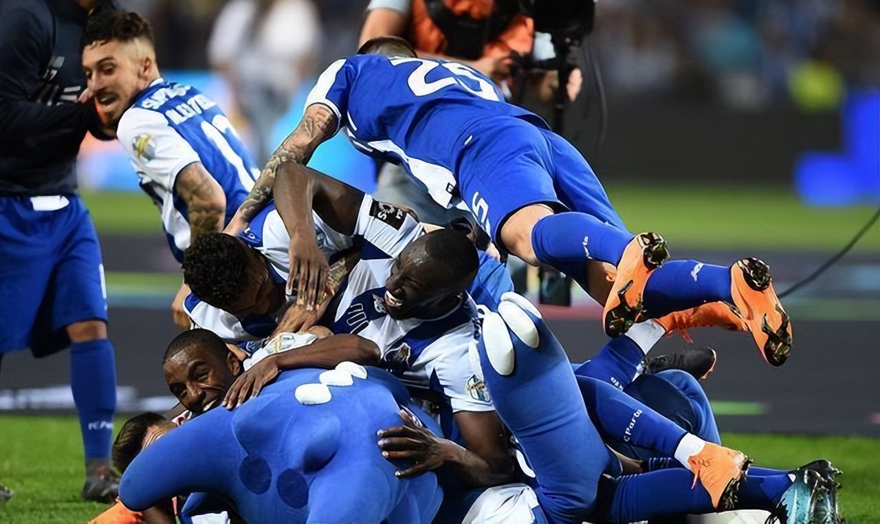 国际米兰vs波尔图红牌,国际米兰将对阵佛罗伦萨