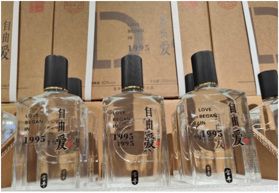 街上的烟酒超市到底靠什么赚钱,街边的烟酒店是靠什么生存